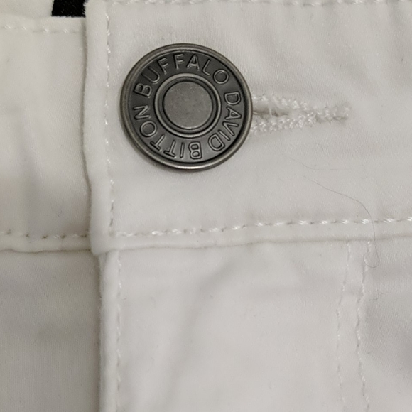 BUFFALO David Bitton ~ Daily Mid-rise White Jeans - Picture 4 of 10